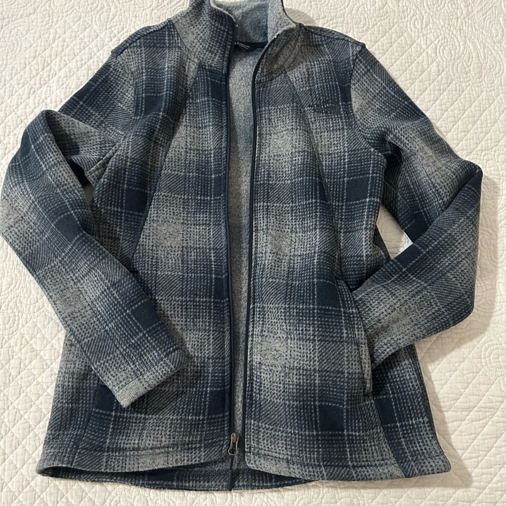 Women’s Blue North Face jacket